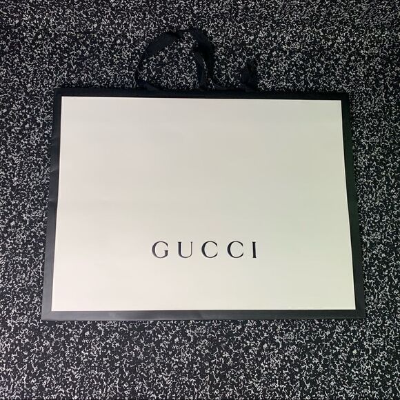 Medium Gucci Gift Bag  - Picture 4 of 6